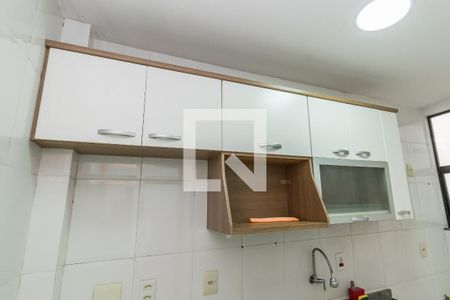 Apartamento à venda com 68m², 2 quartos e 1 vaga Apartamento à venda com 68m², 2 quartos e 1 vagaCozinha - Armários