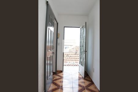 Hall de entrada de apartamento para alugar com 1 quarto, 60m² em Pilares, Rio de Janeiro