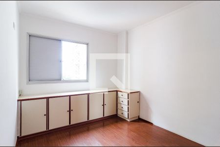 Quarto 1 de apartamento para alugar com 2 quartos, 73m² em Parque Imperial, São Paulo