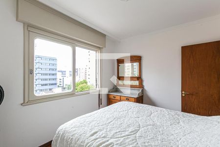Quarto de apartamento à venda com 1 quarto, 43m² em Menino Deus, Porto Alegre