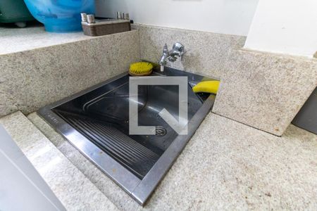 Apartamento para alugar com 60m², 3 quartos e 1 vagaÁrea de Serviço