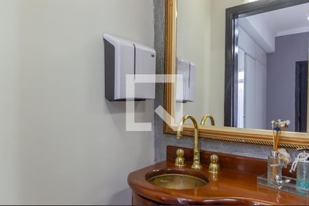 Casa à venda com 650m², 8 quartos e 8 vagasBanheiro 2