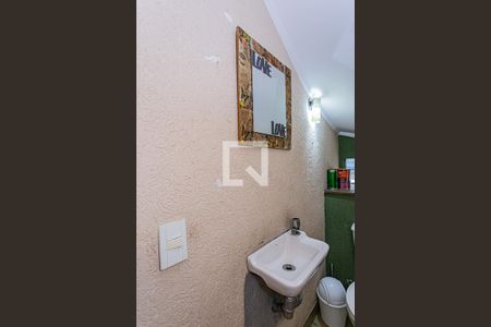 Lavabo de casa para alugar com 3 quartos, 145m² em Vila Rica, São Paulo