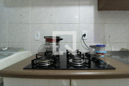 Cozinha fogão de apartamento à venda com 2 quartos, 57m² em Centro, Canoas