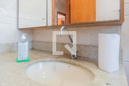 Casa à venda com 224m², 4 quartos e 1 vagaBanheiro Social 1