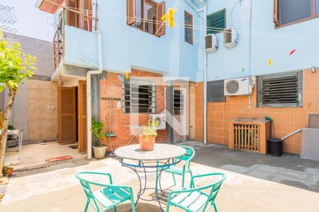 Casa à venda com 224m², 4 quartos e 1 vagaQuintal