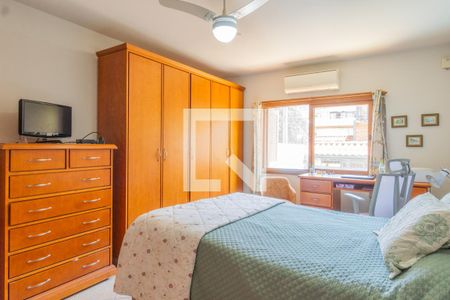 Quarto 1 de casa à venda com 4 quartos, 224m² em Vila Nova, Porto Alegre