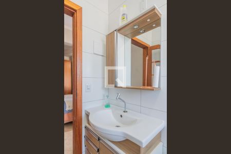 Casa à venda com 224m², 4 quartos e 1 vagaBanheiro da Suíte 4