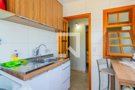 Casa à venda com 224m², 4 quartos e 1 vagaÁrea de Serviço