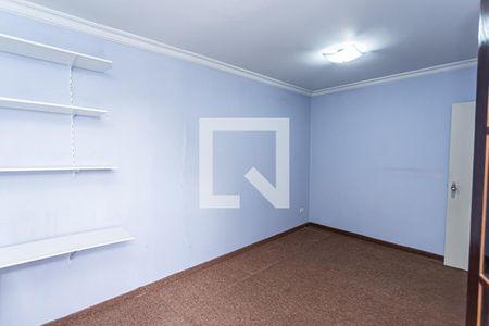 Quarto 1 de casa para alugar com 3 quartos, 130m² em Vila Ramos, São Paulo