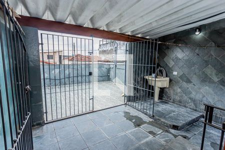 Casa para alugar com 130m², 3 quartos e 2 vagas Casa para alugar com 130m², 3 quartos e 2 vagasÁrea de Serviço