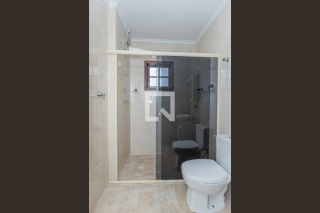 Casa para alugar com 130m², 3 quartos e 2 vagas Casa para alugar com 130m², 3 quartos e 2 vagasBanheiro Social