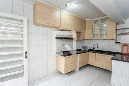 Casa para alugar com 130m², 3 quartos e 2 vagas Casa para alugar com 130m², 3 quartos e 2 vagasCozinha