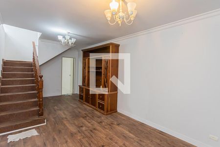 Sala de casa para alugar com 3 quartos, 130m² em Vila Ramos, São Paulo