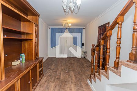 Sala de casa para alugar com 3 quartos, 130m² em Vila Ramos, São Paulo