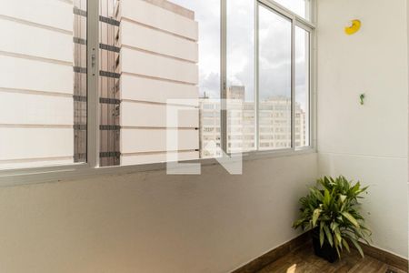 Sala de apartamento para alugar com 3 quartos, 120m² em Bela Vista, São Paulo