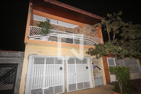 Fachada de casa para alugar com 1 quarto, 100m² em Jardim Tietê, São Paulo