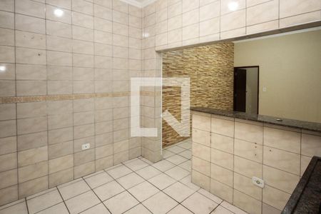 Cozinha de casa para alugar com 1 quarto, 100m² em Jardim Tietê, São Paulo