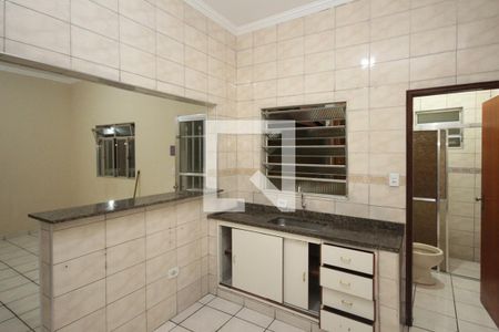 Casa para alugar com 100m², 1 quarto e sem vaga Casa para alugar com 100m², 1 quarto e sem vagaCozinha