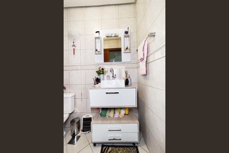 Casa à venda com 210m², 3 quartos e 3 vagasBanheiro