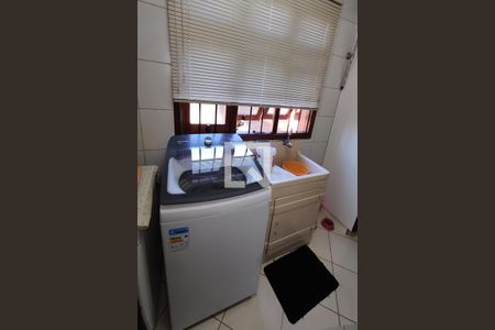 Casa à venda com 210m², 3 quartos e 3 vagasÁrea de Serviço