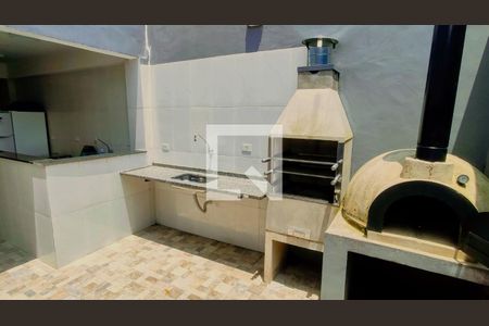 Apartamento à venda com 73m², 2 quartos e sem vaga Apartamento à venda com 73m², 2 quartos e sem vagaChurrasqueiro/Forno de pizza