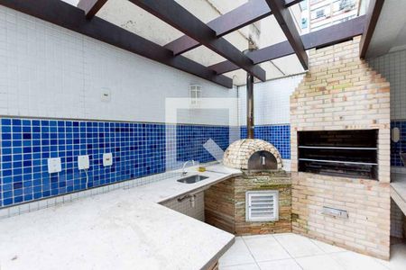 Apartamento à venda com 420m², 4 quartos e 6 vagas Apartamento à venda com 420m², 4 quartos e 6 vagasÁrea comum - Churrasqueira