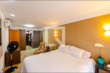 Apartamento à venda com 420m², 4 quartos e 6 vagas Apartamento à venda com 420m², 4 quartos e 6 vagasSuite master