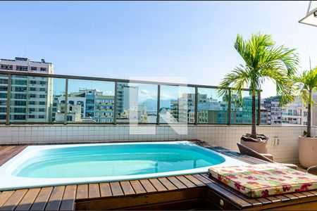 Apartamento à venda com 420m², 4 quartos e 6 vagas Apartamento à venda com 420m², 4 quartos e 6 vagasVaranda da Sala