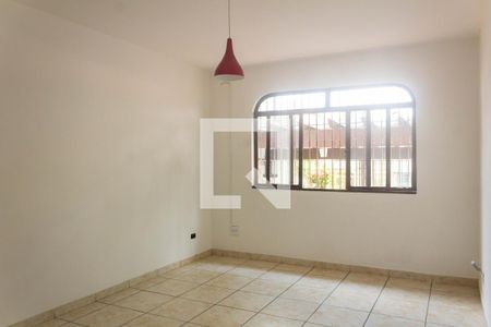 Sala de casa à venda com 4 quartos, 125m² em Jardim Luanda, São Paulo