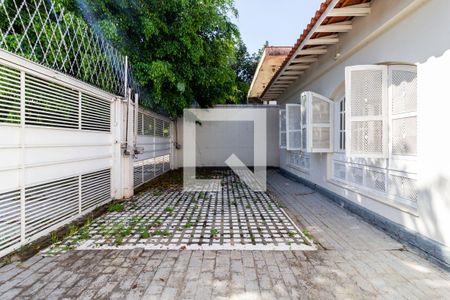 Casa à venda com 270m², 3 quartos e 8 vagasGaragem