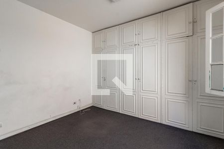 Casa à venda com 270m², 3 quartos e 8 vagasQuarto 2