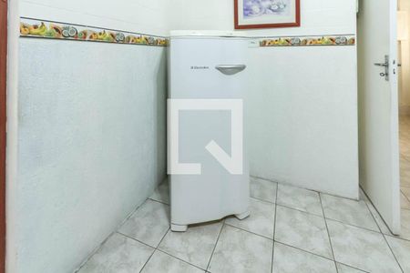 Apartamento para alugar com 74m², 2 quartos e 1 vaga Apartamento para alugar com 74m², 2 quartos e 1 vagaFreezer