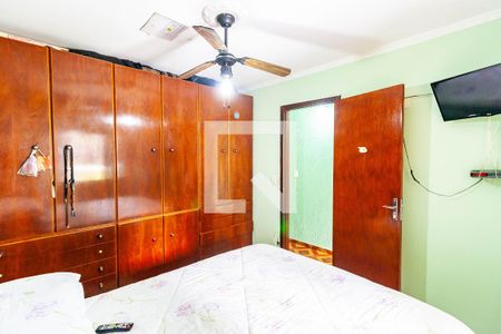 Quarto 1 de casa para alugar com 2 quartos, 125m² em Conjunto Residencial Sitio Oratório, São Paulo