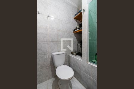 Casa à venda com 150m², 3 quartos e 2 vagas3o. Andar - Banheiro da Suíte