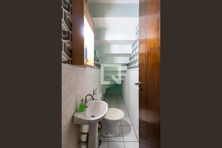 1o. Andar - Lavabo de casa à venda com 3 quartos, 150m² em Vila Gumercindo, São Paulo