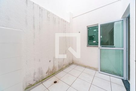 Apartamento para alugar com 45m², 2 quartos e 1 vagaÁrea de Serviço