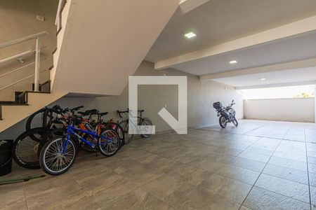 Apartamento à venda com 55m², 2 quartos e 1 vaga Apartamento à venda com 55m², 2 quartos e 1 vagaÁrea comum - Garagem