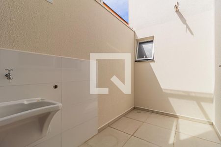 Apartamento à venda com 55m², 2 quartos e 1 vaga Apartamento à venda com 55m², 2 quartos e 1 vagaÁrea de Serviço
