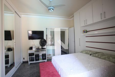 Casa à venda com 600m², 5 quartos e 6 vagasQuarto Suíte