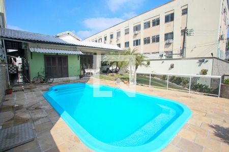 Casa à venda com 600m², 5 quartos e 6 vagasPiscina