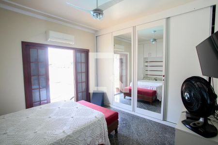 Casa à venda com 600m², 5 quartos e 6 vagasQuarto Suíte