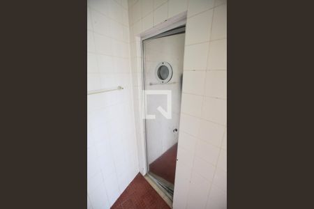 Casa à venda com 600m², 5 quartos e 6 vagasSauna