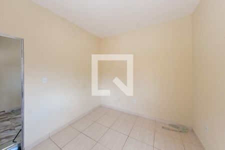 Quarto 1 de casa para alugar com 2 quartos, 80m² em Jardim Califórnia, Contagem