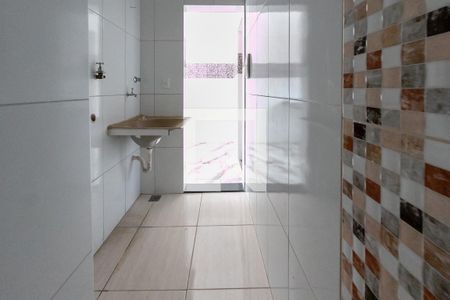 Casa para alugar com 80m², 2 quartos e sem vagaÁrea de Serviço