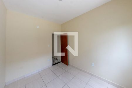 Quarto 2 de casa para alugar com 2 quartos, 80m² em Jardim Califórnia, Contagem