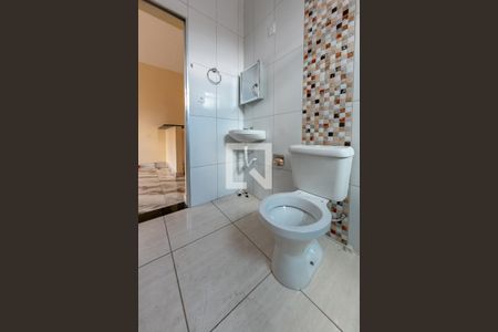 Casa para alugar com 80m², 2 quartos e sem vagaBanheiro Social