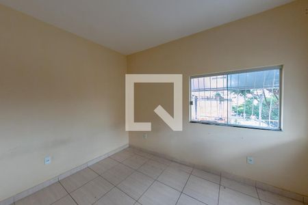 Quarto 1 de casa para alugar com 2 quartos, 80m² em Jardim Califórnia, Contagem