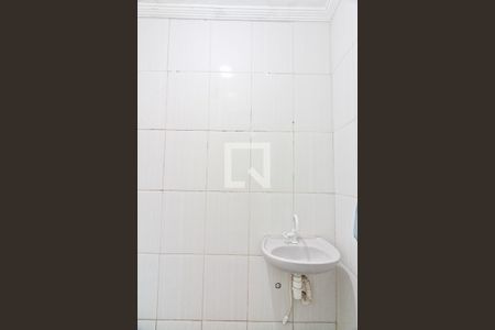Casa de condomínio à venda com 100m², 2 quartos e 1 vagaBanheiro de Serviço