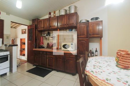 Casa para alugar com 140m², 2 quartos e 2 vagasCOZINHA